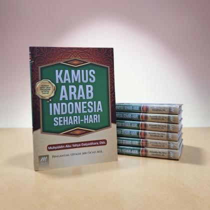 Kamus Arab Indonesia Saku Sehari-Hari